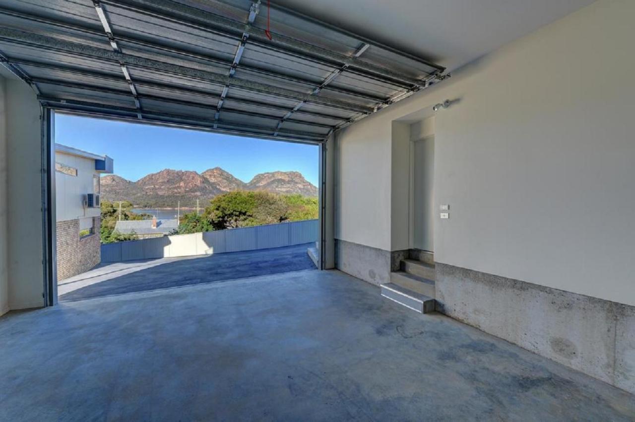 Deja Blu 2 Apartment Coles Bay Exterior photo