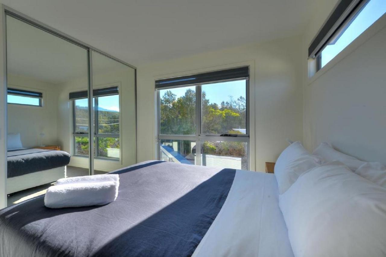 Deja Blu 2 Apartment Coles Bay Exterior photo